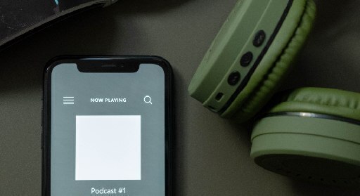 40+  Best Book Review Podcasts of 2023